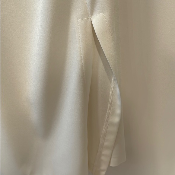 Perfect condition worn once! - Picture 2 of 5